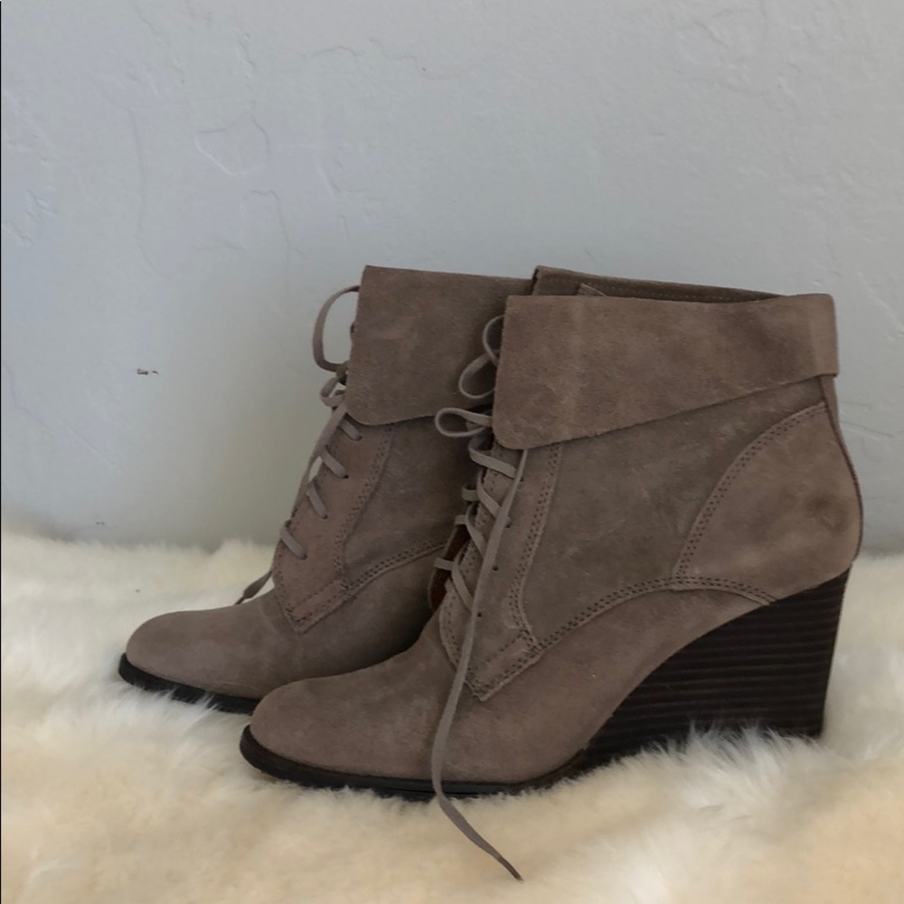 Lucky Brand Yuzu Lace-up Booties
